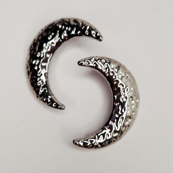 Silver Crescent Moon Earrings - Picture 2 of 2